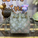 Louis Vuitton Pico Bella M82731 Gray